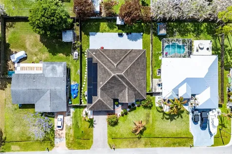 898 SW Curtis Street Port St. Lucie FL 34983