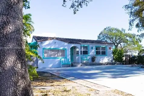 Hollywood FL 33020