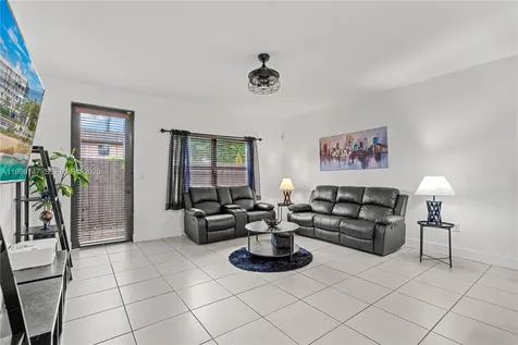 149 SE 36th Place Homestead FL 33033