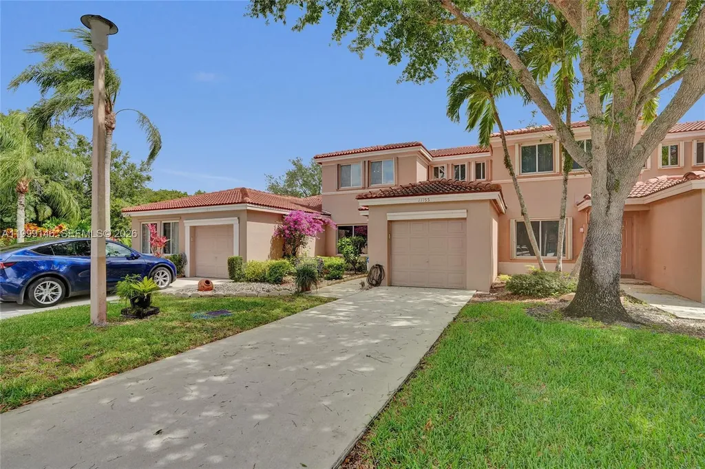 11155 SW 17th Manor Davie FL 33324