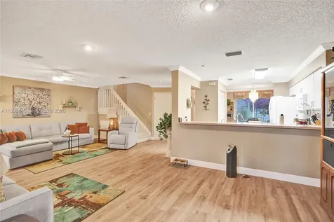 11155 SW 17th Manor Davie FL 33324