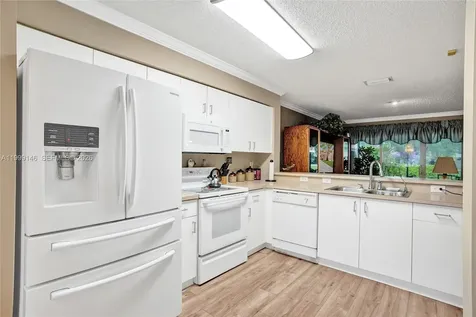 11155 SW 17th Manor Davie FL 33324