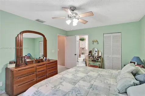 11155 SW 17th Manor Davie FL 33324