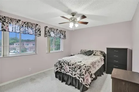 11155 SW 17th Manor Davie FL 33324