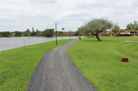 11155 SW 17th Manor Davie FL 33324