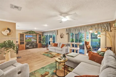 11155 SW 17th Manor Davie FL 33324