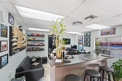 10501 SW 185th Terrace Cutler Bay FL 33157