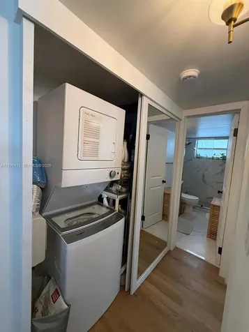 801 Meridian Avenue Miami Beach FL 33139