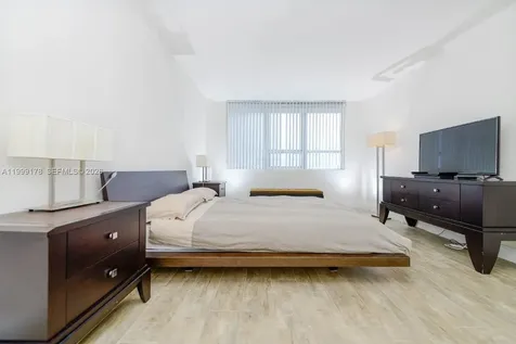 1500 Bay Road Miami Beach FL 33139
