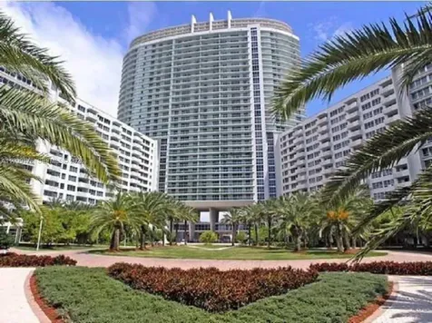 1500 Bay Road Miami Beach FL 33139