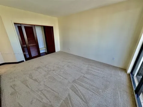 2000 Island Boulevard Aventura FL 33160