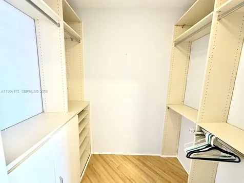 2000 Island Boulevard Aventura FL 33160