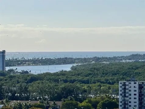 2000 Island Boulevard Aventura FL 33160
