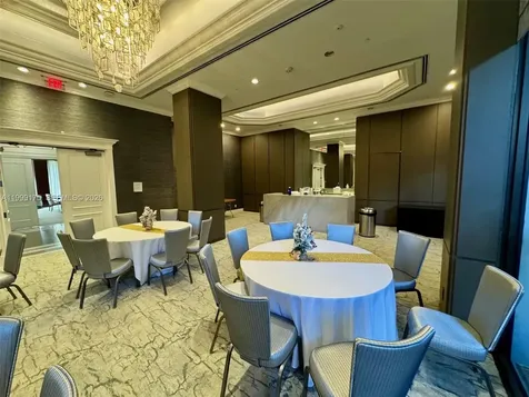 2000 Island Boulevard Aventura FL 33160