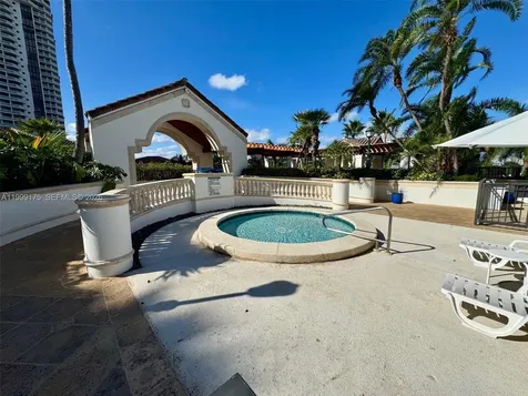 2000 Island Boulevard Aventura FL 33160