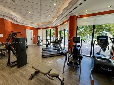 2000 Island Boulevard Aventura FL 33160