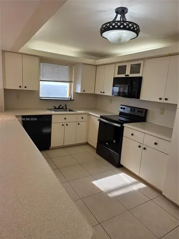 2780 NE 183rd Street Aventura FL 33160