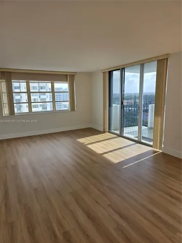 2780 NE 183rd Street Aventura FL 33160