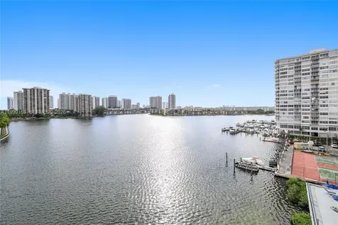 2780 NE 183rd Street Aventura FL 33160