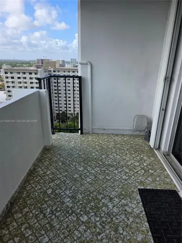 2780 NE 183rd Street Aventura FL 33160