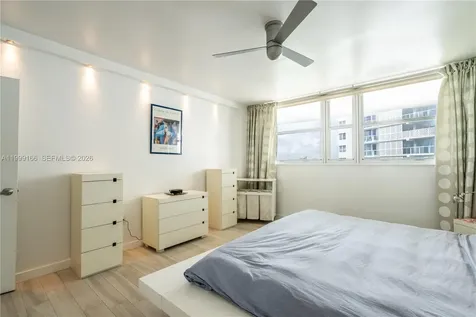800 West Avenue Miami Beach FL 33139