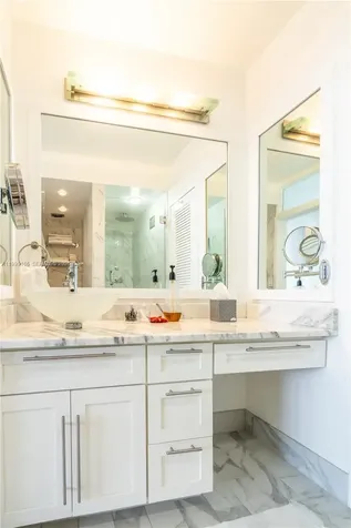 800 West Avenue Miami Beach FL 33139
