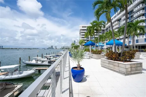 800 West Avenue Miami Beach FL 33139