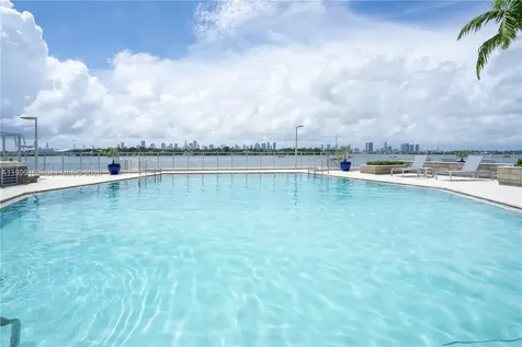 800 West Avenue Miami Beach FL 33139