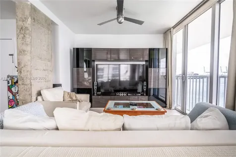 800 West Avenue Miami Beach FL 33139