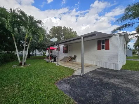 35250 SW 177th Court Homestead FL 33034