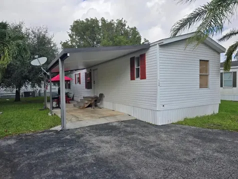 35250 SW 177th Court Homestead FL 33034
