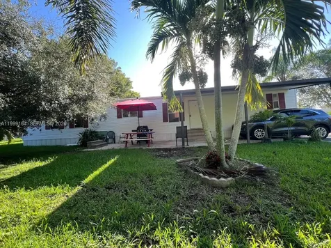 35250 SW 177th Court Homestead FL 33034