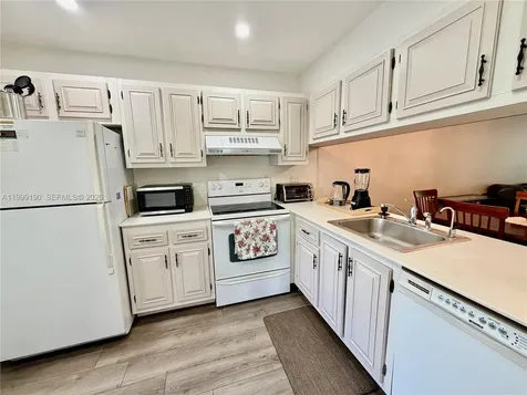 2707 Nassau Bend Coconut Creek FL 33066