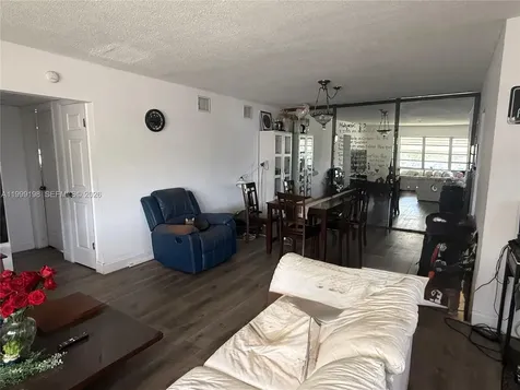 141 NE 10th Avenue Hallandale Beach FL 33009