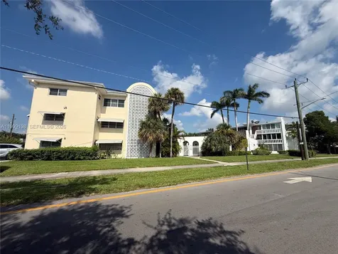 141 NE 10th Avenue Hallandale Beach FL 33009