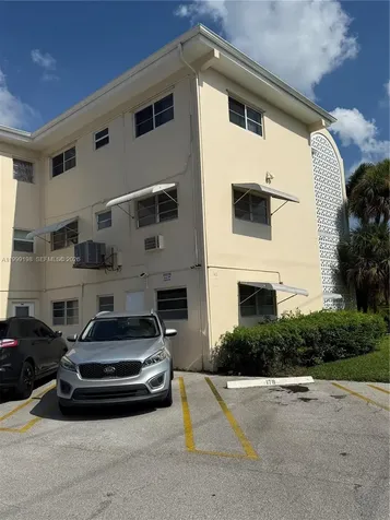 141 NE 10th Avenue Hallandale Beach FL 33009