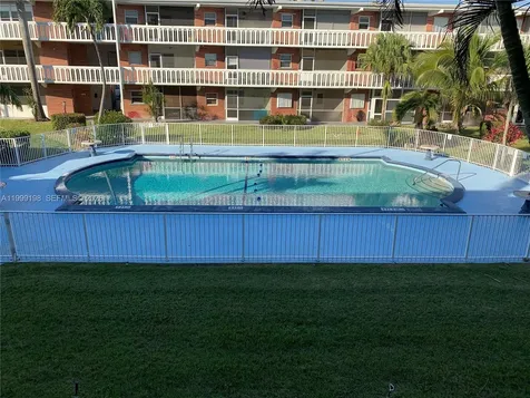 141 NE 10th Avenue Hallandale Beach FL 33009