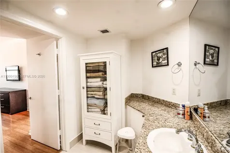 19501 W Country Club Drive Aventura FL 33180