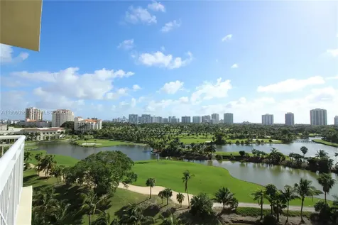 19501 W Country Club Drive Aventura FL 33180