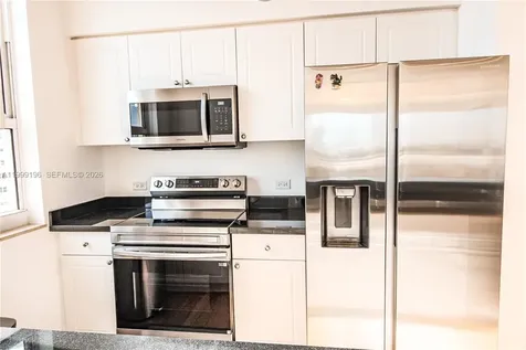 19501 W Country Club Drive Aventura FL 33180