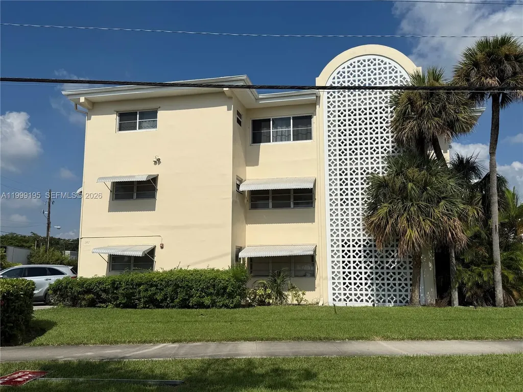 141 NE 10th Avenue Hallandale Beach FL 33009