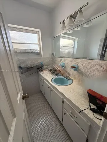 141 NE 10th Avenue Hallandale Beach FL 33009