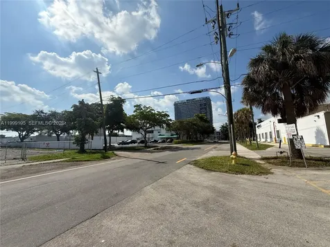 141 NE 10th Avenue Hallandale Beach FL 33009