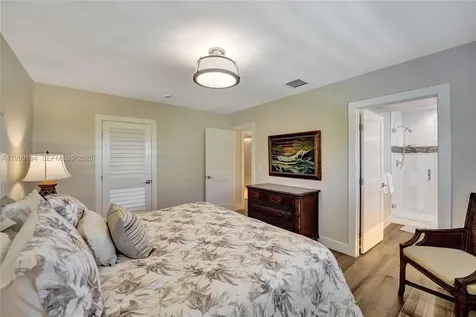 2832 NE 26th Street Fort Lauderdale FL 33305