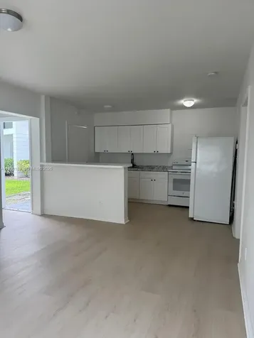 680 NE 88th Terrace Miami FL 33138