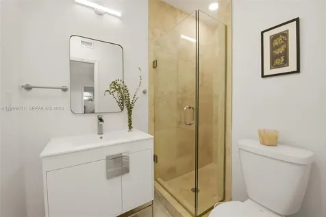 725 W 51st Street Miami Beach FL 33140