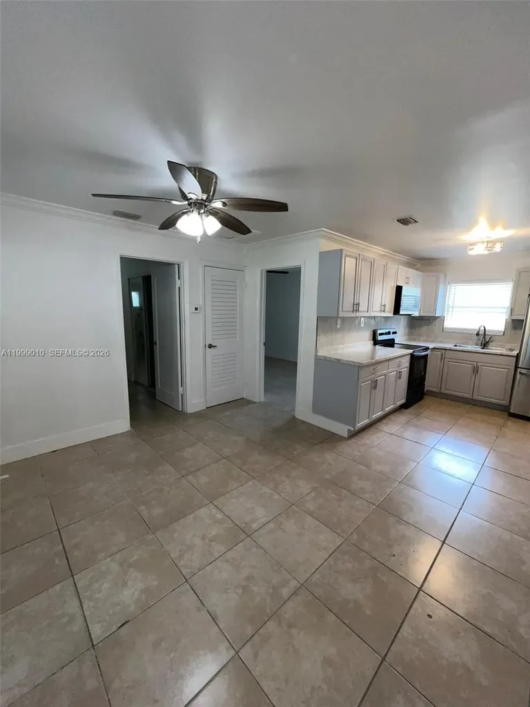 6018 Plunkett Street Hollywood FL 33023