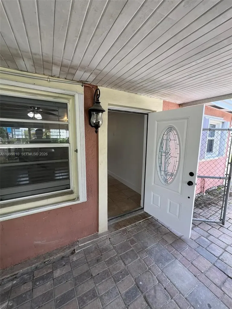 6018 Plunkett Street Hollywood FL 33023
