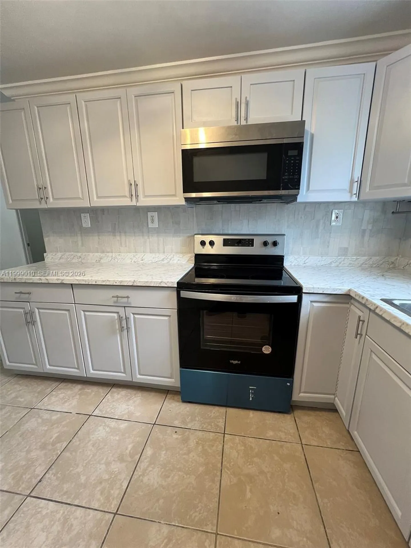 6018 Plunkett Street Hollywood FL 33023