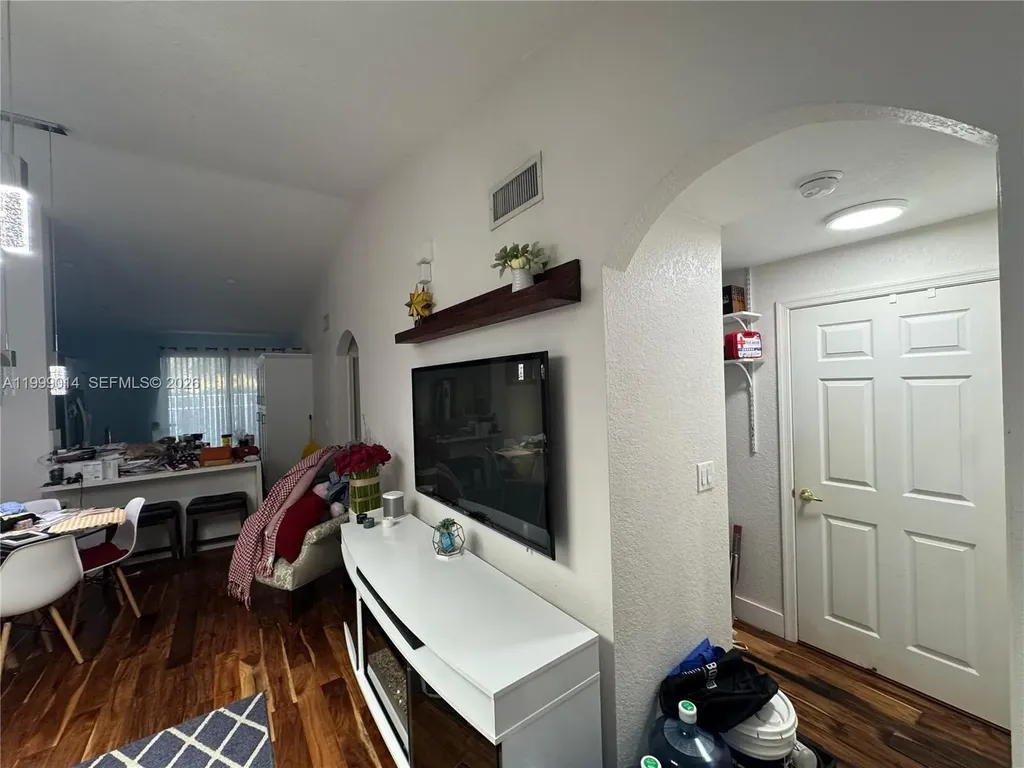 2633 SW 187th Avenue Miramar FL 33029